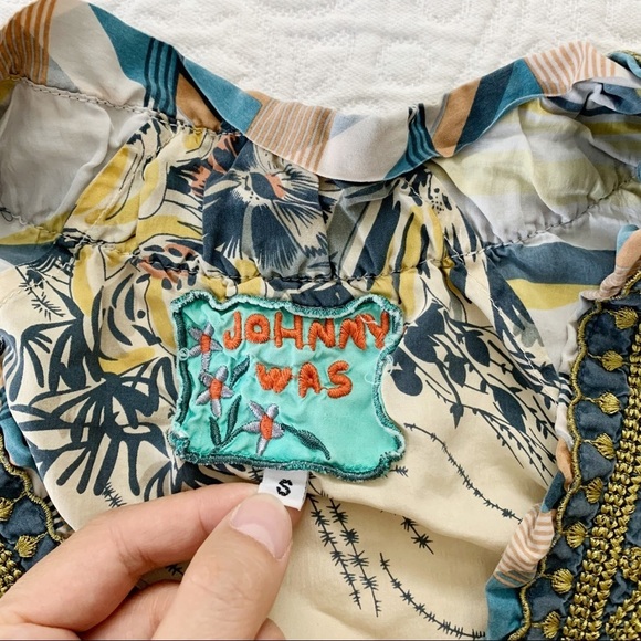 Johnny Was 100% Silk Tunic Blouse - Picture 3 of 7